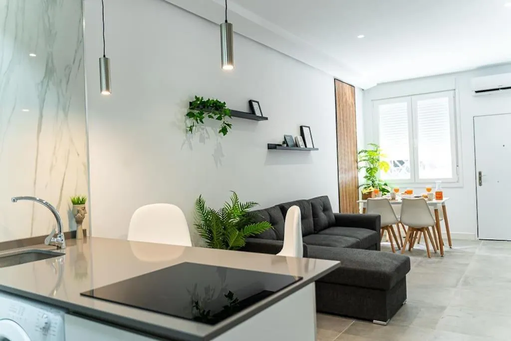 بيت للعطل Family Apartment مالقة